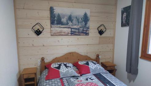 Joli appartement T2, la clairière du lac, rez de jardin, terrasse fermée, parking - Foto 2