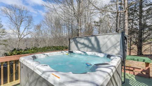 Hot Tub and Views! Squatchs Place in Blairsville - Foto 5