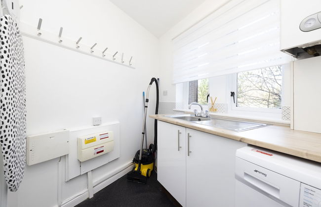 JOIVY Bright 3-Bed Flat Overlooking The Clyde - Foto 26