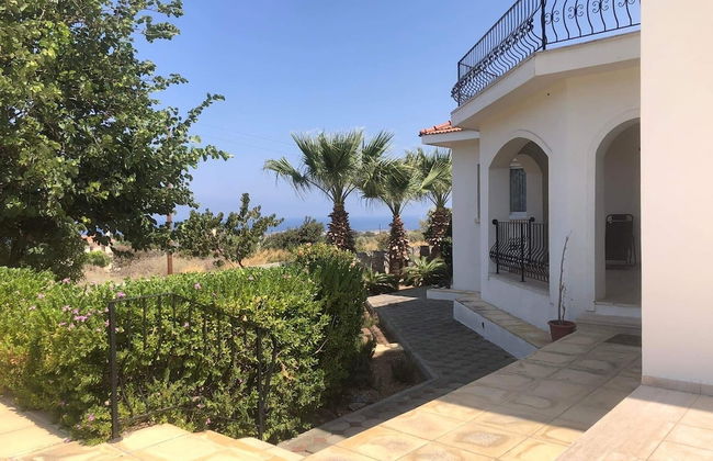 Villa Green Palace, Private Pool, Sea & Mountain Views , Spacious & Beautiful - Foto 1