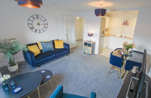 Kilmartin Court Apartments - No3 By The Sea & No2 With A View - free parking - Foto 4