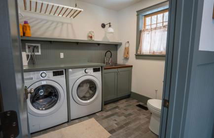 52-Acre Berkshires Farmhouse • Fire Pit Outdoor Dining Trails Copper Kettle Farm by AvantStay - Foto 18