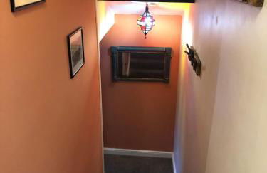 Lofthouse - secluded quirky cottage with sea views! - Photo 26