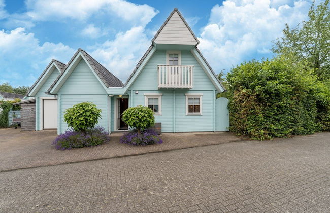 Holiday Home by Zuidlaardermeer With Jetty - Photo 35