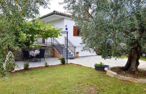 Apartment in Savudrija mit Privatem Garten und Panoramablick by Interhome - Foto 1