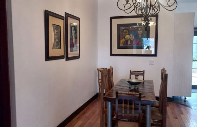 Jakes's Place Modern Comfortable & Sunny 3-bedroom House in Kensington - Photo 12