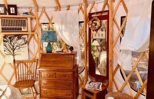 The Yoga Yurta at Sunny Mellow Eco Villa - Foto 14