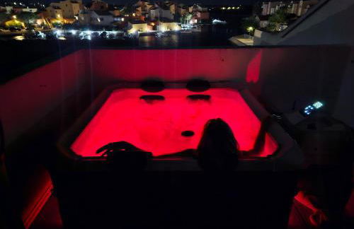 Nautica bulles jacuzzi privatif vue lac marin - Foto 15