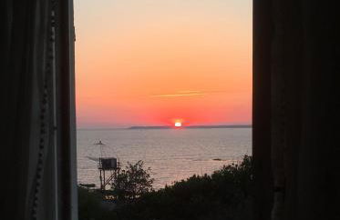 Grande maison face à l'océan - Photo 1