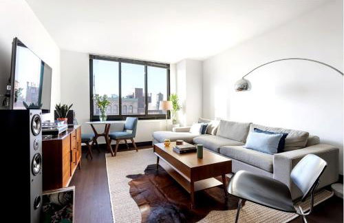 Doorman! High Floor! Views! Elevator! Free Gym! - Foto 1