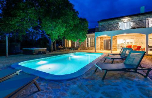 Villa Agape - heated pool - Foto 6