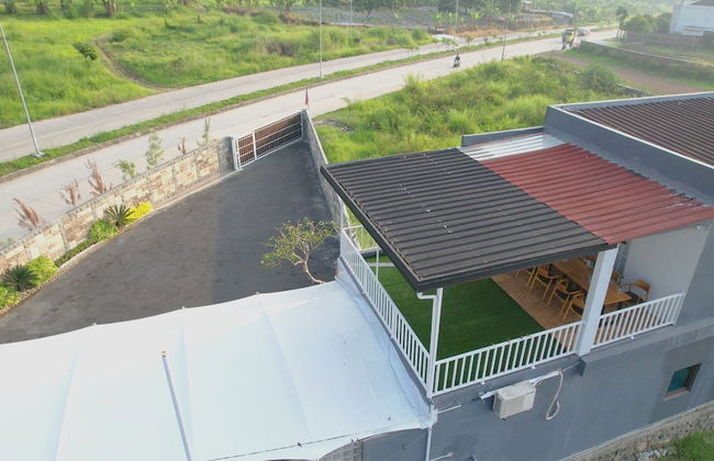 Green Mountain Villa Garut - Photo 23