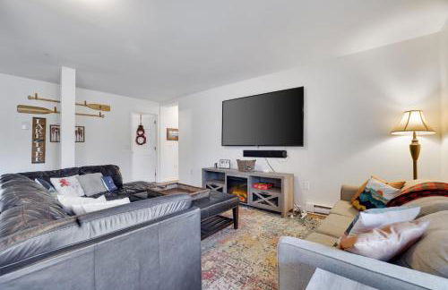 Secluded Retreat near Ski Resorts, Hot Tub, BBQ - Foto 33