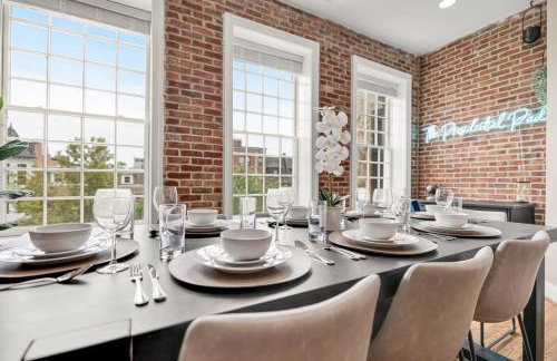 Luxury 4-BR with Free Parking in Heart of DC - Steps to Metro - Photo 21