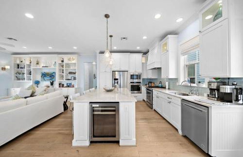 Large, Beautiful Home Close to the Beach - Foto 25