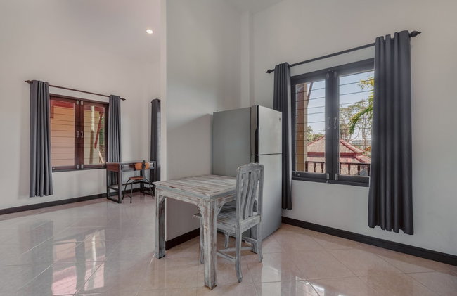 Palm Village - Photo 25