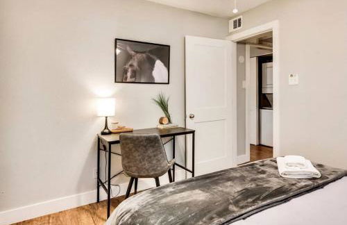 Global Cup Love for Dallas - Close to Deep Ellum & AAC - Foto 19