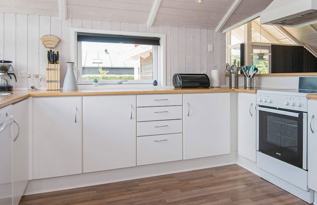 6 Person Holiday Home in Bjert - Foto 17