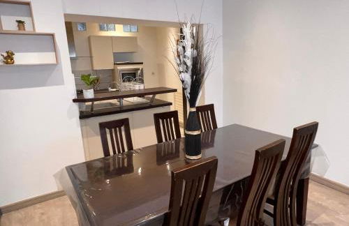 Appartement centre-ville très spacieux avec 4 chambres - Foto 3