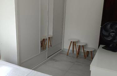 Barra - Frente Shop Barra - 95 m2, 2 quartos, 4 camas, sala, toalete, cozinha e varanda - Foto 20