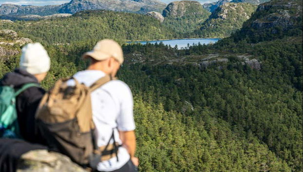 Preikestolen Hiking Activity - Foto 3
