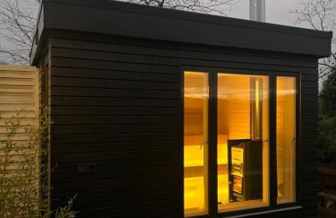 Amazing Cottage & detached Annex sleeps 8, Extra Deep Hot tub, Super Fast wifi, New for 2024 is the addition of Wood Fired Sauna - Foto 4