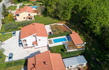 Villa Lana with Private Pool - Photo 26