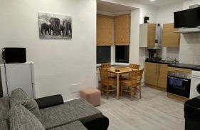 Fully Furbished Entire Flat 3 - Foto 8