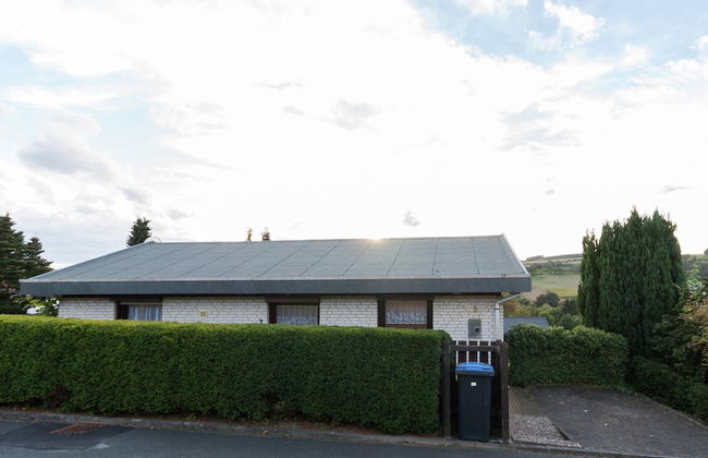 Ruhiger Bungalow am Hennesee mit Terrasse - Photo 42