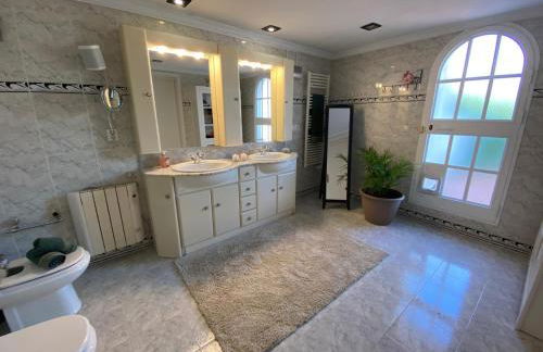 Villa El Coto - Photo 23