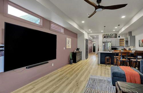 Walk to Bars and Restaurants in Fountain Square - Foto 52