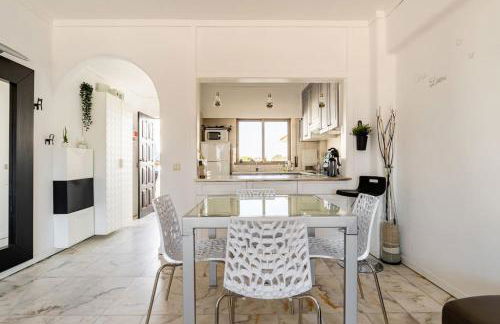 OURA WHITE VIEW Beach 2 min walk sea - Foto 5