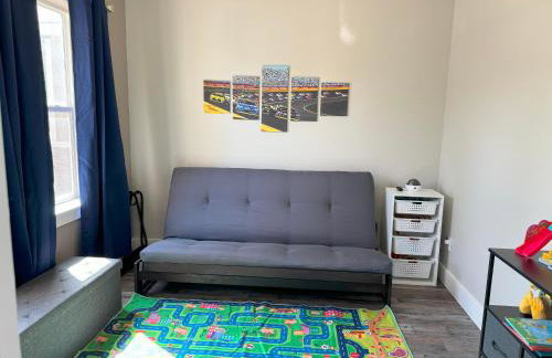 Spacious Family Retreat with Hot Tub & Home Theater - Foto 31