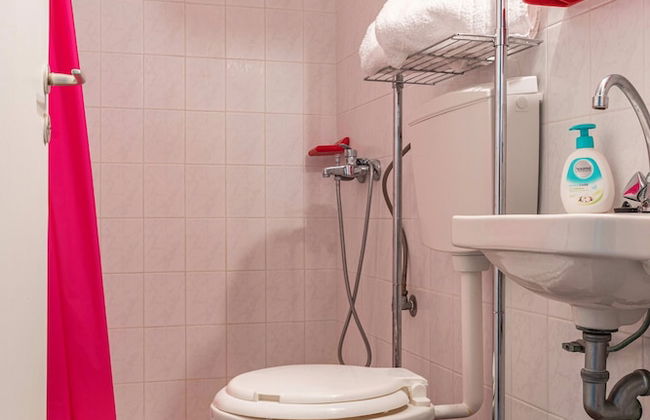 Cozy Summer Retreat - Perfect Location BBQ - Foto 11