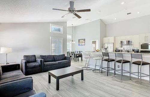 Pool home near Disney w themed rooms - Foto 3