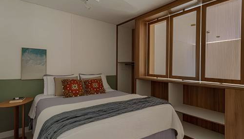 Loft Moderno, 500m Praia, Piscina, Sauna, WiFi 1GB - Foto 4