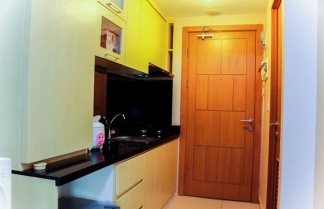 Pool View Studio Room Apartment The Nest Puri - Foto 27