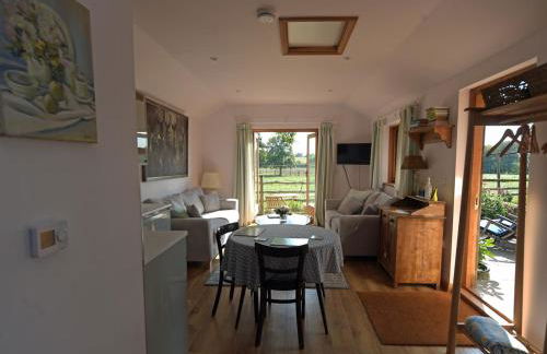 Deer Lodge with a View - Photo 9