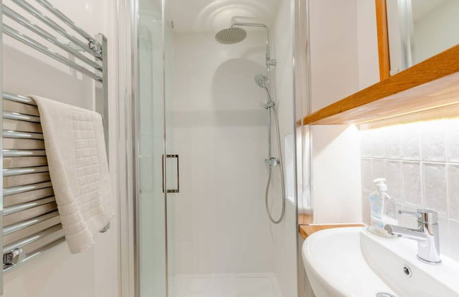 Cosy 1 Bedroom Apartment Near Wimbledon Station - Foto 13