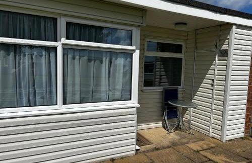 2 Bedroom Chalet Close to Beach - Foto 3