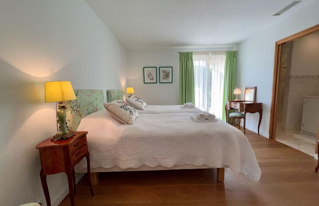 Luxury Villa With Private Pool - Photo 9