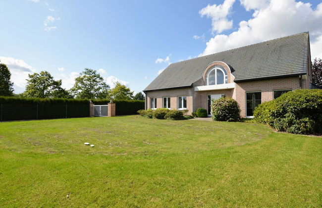 Spacious Villa in Zingem With Garden - Photo 31