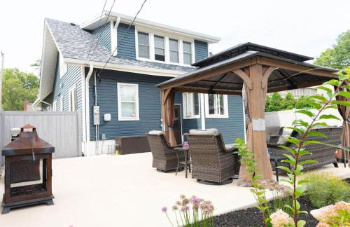 Rockford IL 2BD Upper Queen Bed, Patio & Fast WiFi - Foto 7