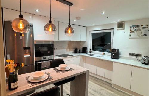 Sunset View 2BR Apartment - Beautiful London View & Free Parking - Foto 36