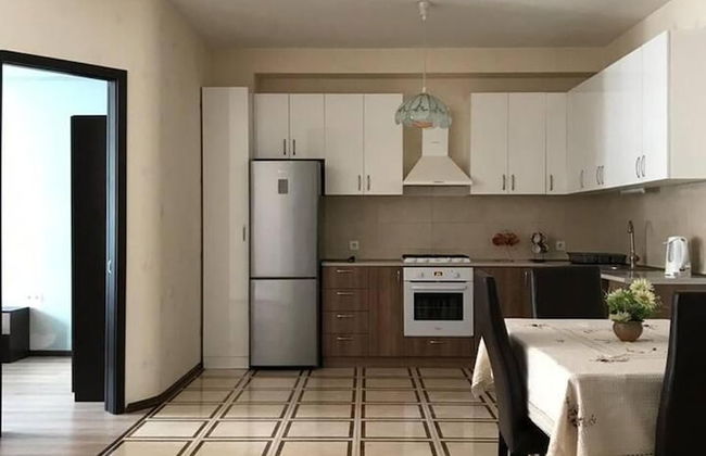 Nearby Chavchavadze ave Sunny Home With Balcony - Foto 8