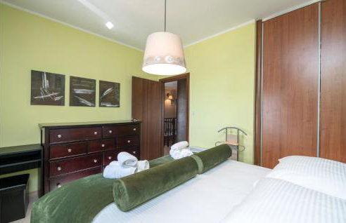 Awesome Home In Sumber - Foto 40