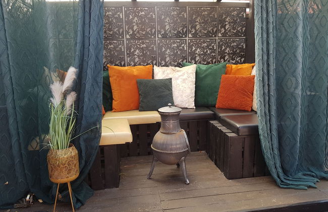 2 Bed House - Sleeps 4 - Pets - Garden - Parking - Foto 9