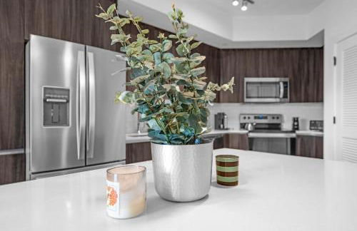 Tranquil 1 Bed Escape in Doral With Free Parking - Foto 15