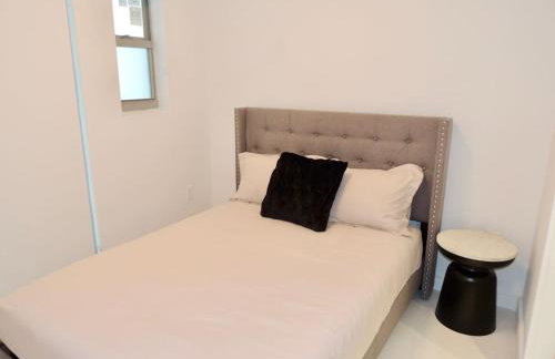 Lux design 2 bedroom unit sleep 4 in SoBe bst area - Foto 7