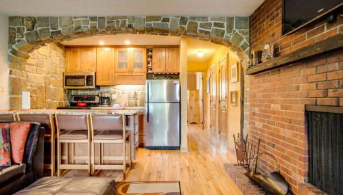 Pool and 3 Hot Tubs Winter Park Condo on Bus Line - Foto 1